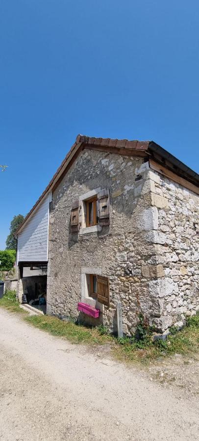Au Vieux Four A Pain - Studio A Louer Chevry  Exterior photo